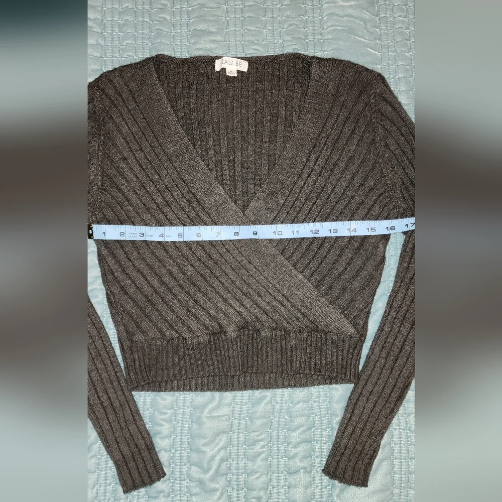 Cali Be Ribbed Wrap Front Sweater On Dark Charcoal Size Medium NWOT - Picture 8 of 8